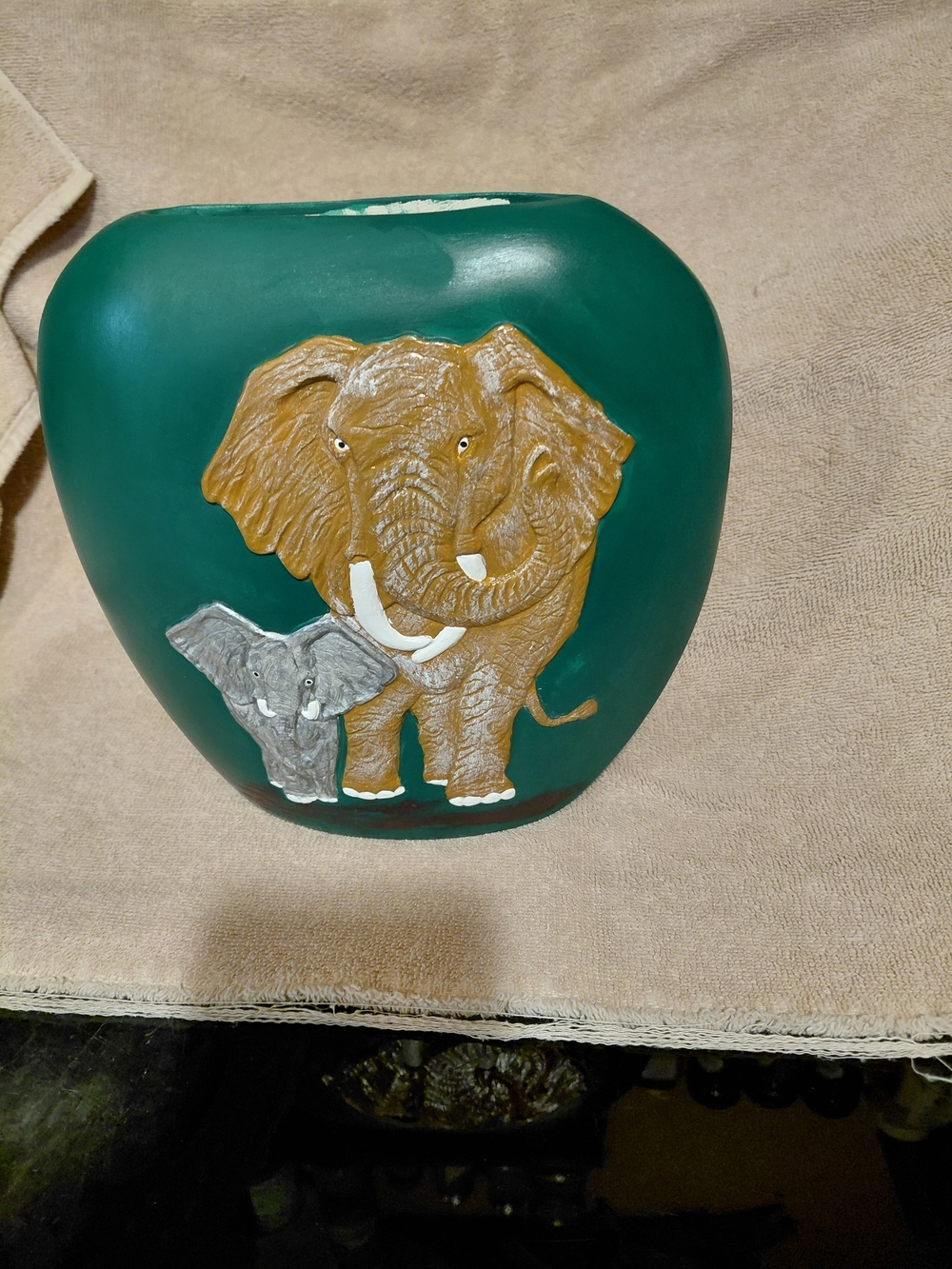 Teal Elephant Relief Ceramic Vase – Decorative Home Art